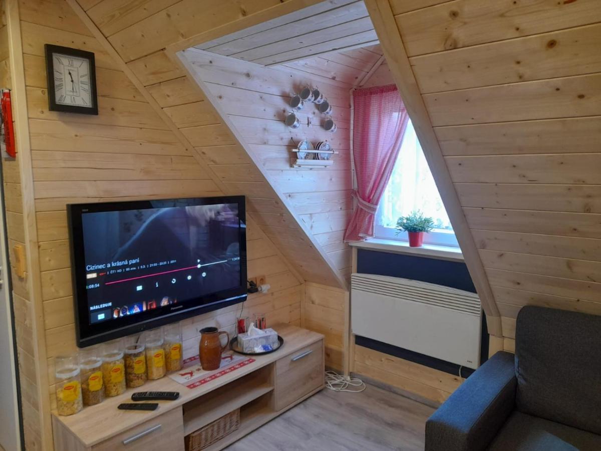 Roubenka U Potoka Vyprachtice Villa Ngoại thất bức ảnh